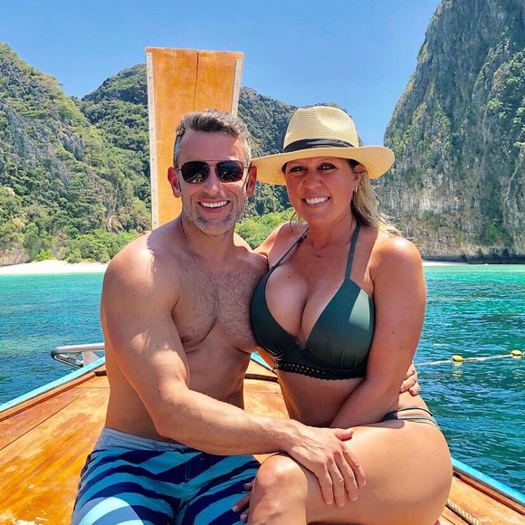 Meet your Posher, Amber - Picture 2 of 11